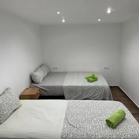 Apartment Centrum 8 *